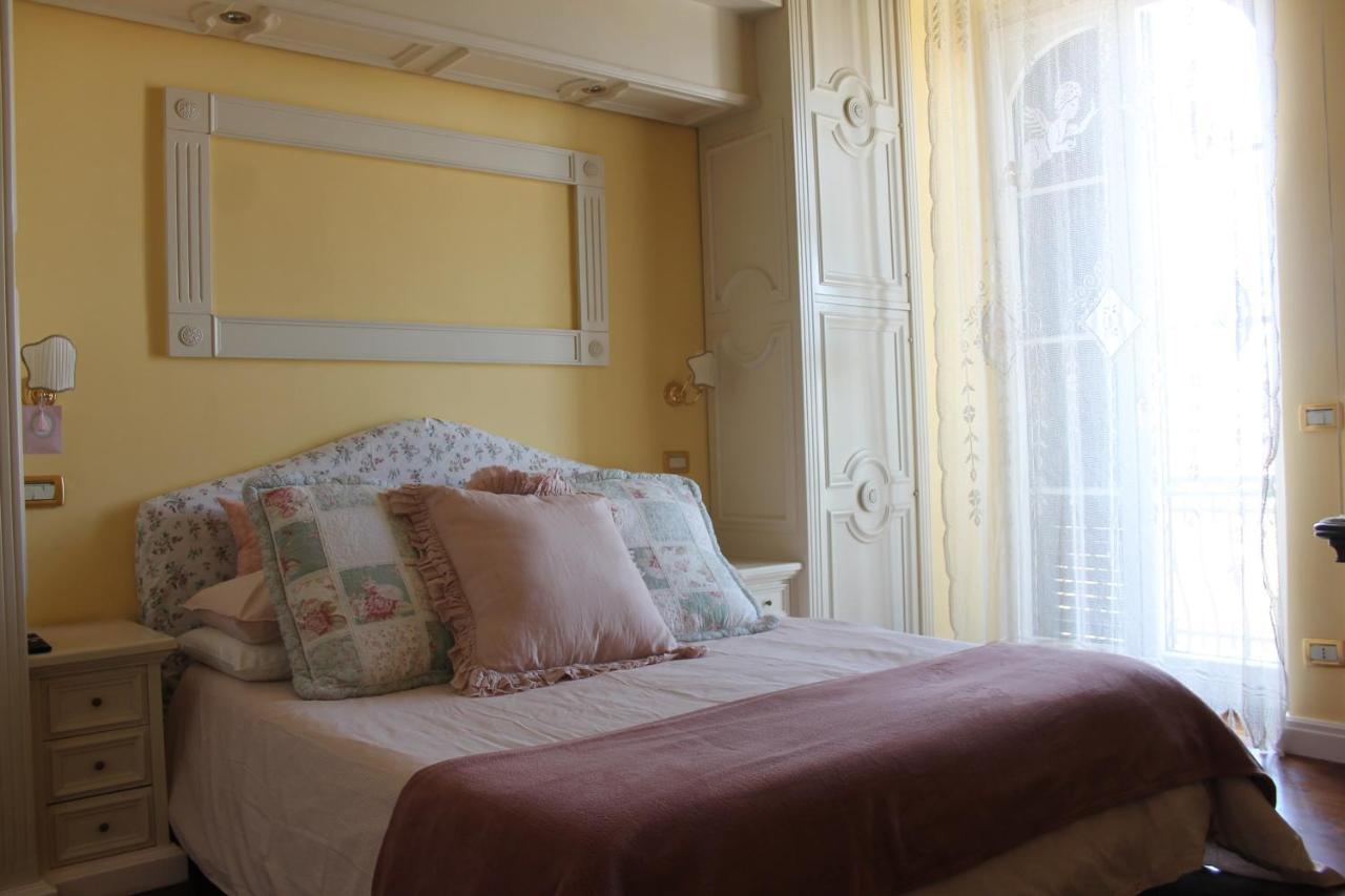 B&B Le Sorelle Napoli Dış mekan fotoğraf